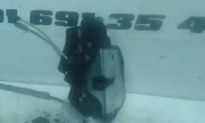 Peça sobressalente para automóvel em segunda mão fechadura da porta traseira direita por bmw serie 3 berlina (e46) 330d referências oem iam 