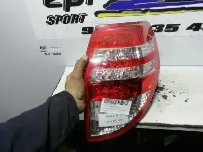 Автозапчастина б/у правий ліхтар для toyota rav 4 (a3) executive посилання на oem iam   