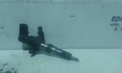 Pezzo di ricambio per auto di seconda mano iniettore per citroen jumpy hdi 120 27 l1h1 furg. riferimenti oem iam 9649574480