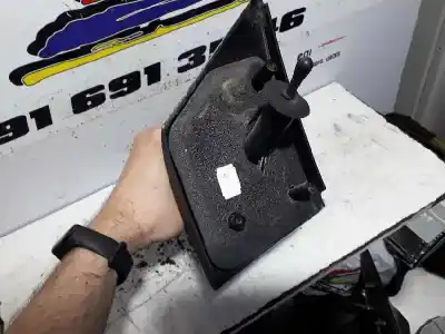 Peça sobressalente para automóvel em segunda mão espelho retrovisor direito por renault twingo societe referências oem iam   