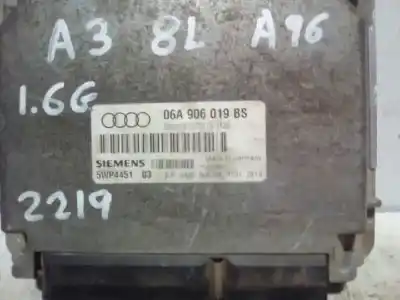 Tweedehands auto-onderdeel ECU MOTORCONTROLLER voor AUDI A3 (8L)  OEM IAM-referenties 5WP4451  06A906019BS