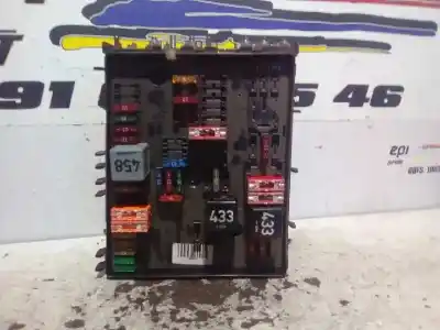 Tweedehands auto-onderdeel relais/zekeringenkastje voor audi a3 (8p) 2.0 tdi ambiente oem iam-referenties 1k0937124h