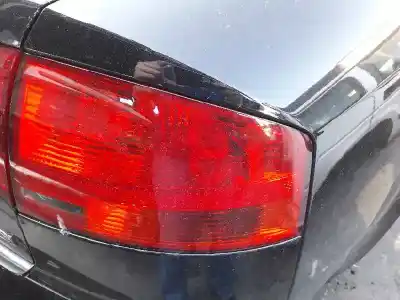 Peça sobressalente para automóvel em segunda mão farolim traseiro direito por audi a4 berlina (8e) 2.0 tdi 16v (103kw) referências oem iam 