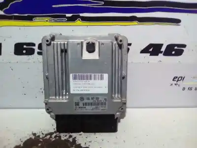Peça sobressalente para automóvel em segunda mão centralina de motor uce por volkswagen passat variant (3c5) advance referências oem iam 0281015029