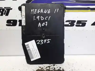 İkinci el araba yedek parçası RÖLE/SIGORTA KUTUSU için RENAULT MEGANE II FAMILIAR  OEM IAM referansları 8200724363  S118400150L
