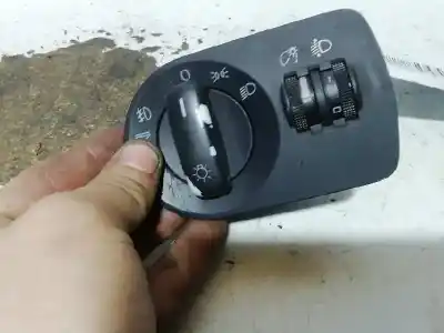Second-hand car spare part headlights switch for audi a3 (8p) 2.0 tdi ambiente oem iam references   