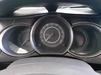 Peça sobressalente para automóvel em segunda mão quadrante por citroen c3 1.4 hdi exclusive referências oem iam a2c53385827