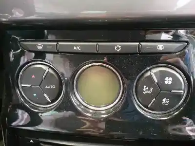 Peça sobressalente para automóvel em segunda mão comando de sofagem (chauffage / ar condicionado)  por citroen c3 1.4 hdi exclusive referências oem iam 96753994xt