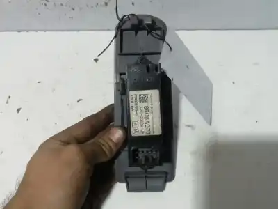 Автозапчасти б/у выключатель переднего правого окна за mitsubishi colt berlina 3 (cz) 1.5 instyle ссылки oem iam 8608a077  