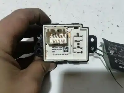 Second-hand car spare part rearview side mirror switch for kia cee´d concept oem iam references 93530a2000  