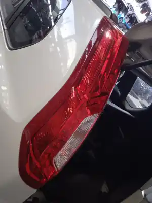 Second-hand car spare part left tailgate light for nissan x-trail (t31) xe oem iam references 