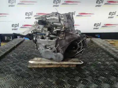 Tweedehands auto-onderdeel VERSNELLINGSBAK voor PEUGEOT 107 (PM_, PN_)  OEM IAM-referenties 20TT03  