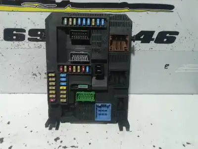 Second-hand car spare part fuse box unit for peugeot 2008 (--.2013->) allure oem iam references 9819850080