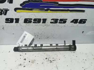 Pièce détachée automobile d'occasion RAMPE D'INJECTEUR pour BMW SERIE 1 BERLINA (E81/E87)  Références OEM IAM 0445214182  780912702