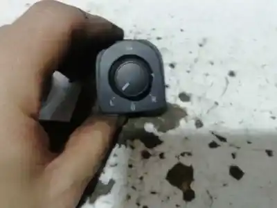 Peça sobressalente para automóvel em segunda mão COMUTADOR DE ESPELHOS RETROVISORES por SEAT LEON (5F1)  Referências OEM IAM   