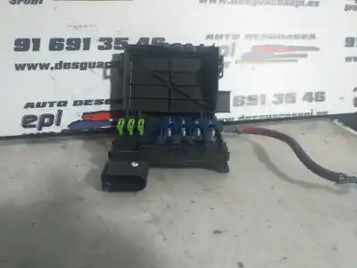 Peça sobressalente para automóvel em segunda mão caixa de fusíveis e relés por seat leon (1m1) signo referências oem iam 1j0937550ac