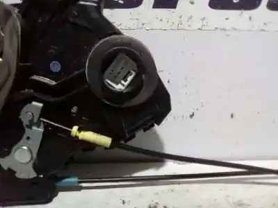 Автозапчасти б/у замок левой передней двери за toyota rav 4 (a3) executive ссылки oem iam   