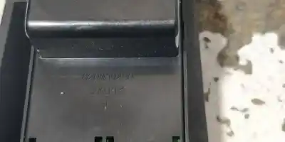 Peça sobressalente para automóvel em segunda mão botão / interruptor elevador vidro dianteiro esquerdo por kia rio rs berlina referências oem iam 620w10250  