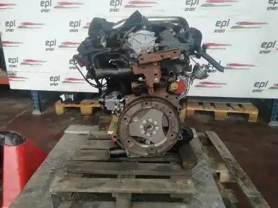 Pièce détachée automobile d'occasion moteur complet pour peugeot 407 sw st confort pack références oem iam rhr  