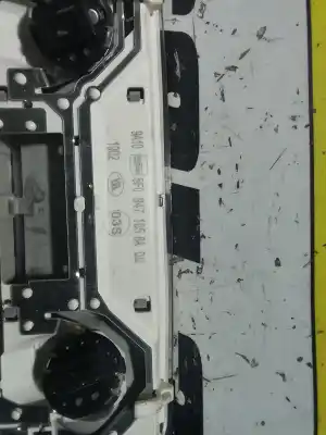 Second-hand car spare part interior light for seat leon (5f1) fr oem iam references 5f0947105ba  