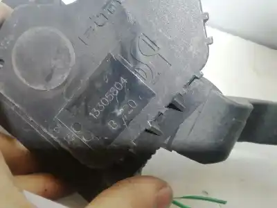 Second-hand car spare part accelerator pedal for opel corsa d (s07) 1.2 (l08 l68) oem iam references 13305804  