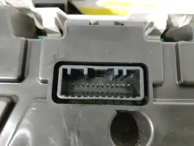 Peça sobressalente para automóvel em segunda mão quadrante por renault clio iv dynamique referências oem iam vpfrrf10849ea  