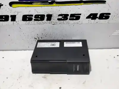 Tweedehands auto-onderdeel AUDIOSYSTEEM / RADIO-CD voor PEUGEOT 607 (S2)  OEM IAM-referenties 9655801380 PU2590A 13021689
