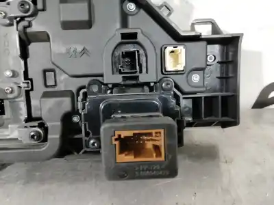 Recambio de automóvil de segunda mano de pantalla multifuncion para citroen c4 grand picasso intensive plus referencias oem iam a2c30412900  