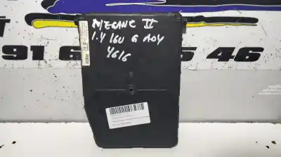 Second-hand car spare part electronic module for renault megane ii sedán (lm0/1_) 1.4 oem iam references 8200309690 Second-hand car spare part electronic module for renault megane ii sedán (lm0/1_) 1.4 oem iam references 8200309690