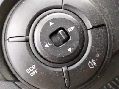 Pezzo di ricambio per auto di seconda mano specchio sinistro per ssangyong actyon 200 xdi 4wd limited riferimenti oem iam   