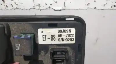Pezzo di ricambio per auto di seconda mano scatola relè/fusibili per ssangyong actyon 200 xdi 4wd limited riferimenti oem iam ak7022  