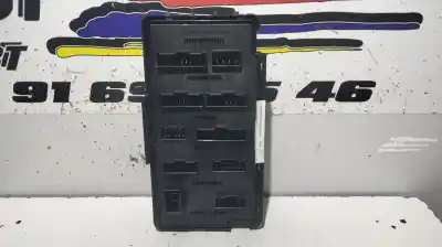 Pezzo di ricambio per auto di seconda mano scatola relè/fusibili per ssangyong actyon 200 xdi 4wd limited riferimenti oem iam ak7022  