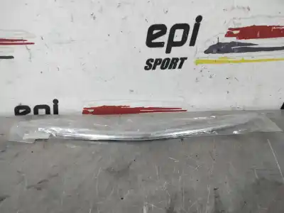 Peça sobressalente para automóvel em segunda mão GRELHA FRONTAL por OPEL INSIGNIA BERLINA  Referências OEM IAM 13264457  