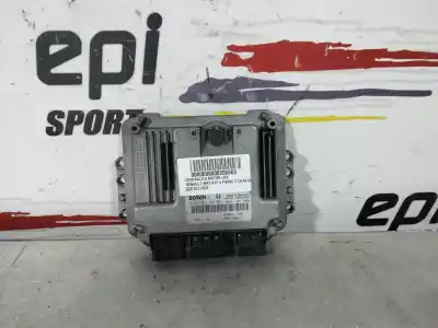 Peça sobressalente para automóvel em segunda mão CENTRALINA DE MOTOR UCE por RENAULT MASTER II PH. 2 PRITSCHE/FGST  Referências OEM IAM 0281011432  