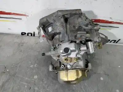 Second-hand car spare part gearbox for fiat grande punto (199_) 1.4 (199axb11 199axb1a 199bxb1a 199axl1a) oem iam references 8254081  