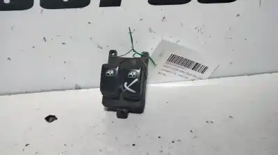 Second-hand car spare part LEFT FRONT POWER WINDOW SWITCH for KIA PICANTO I (SA)  OEM IAM references   