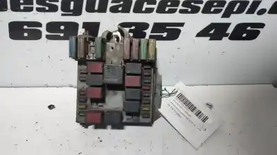 Peça sobressalente para automóvel em segunda mão CAIXA DE FUSÍVEIS E RELÉS por FIAT STILO (192)  Referências OEM IAM 51724394  57657