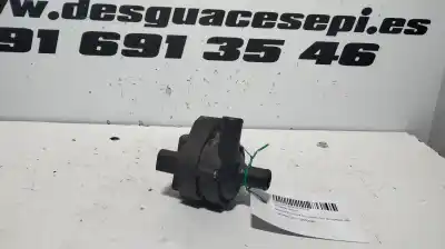 Recambio de automóvil de segunda mano de BOMBA AGUA para MERCEDES CLASE GLC (W253)  referencias OEM IAM A2118350028  