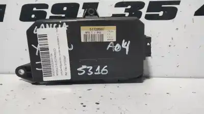 Peça sobressalente para automóvel em segunda mão módulo eletrônico por lancia ypsilon (101) 1.4 16v oro (10.2006->) referências oem iam 51720997