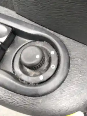 Peça sobressalente para automóvel em segunda mão espelho retrovisor direito por renault twingo authentique referências oem iam 