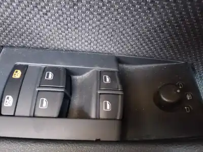 Pezzo di ricambio per auto di seconda mano interruttore alzacristalli anteriore sinistro per audi a3 (8p) 1.9 tdi ambiente riferimenti oem iam 