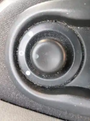 Second-hand car spare part left rearview mirror for renault clio iii authentique oem iam references 