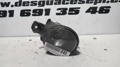 Second-hand car spare part right fog light for renault clio iii authentique oem iam references 