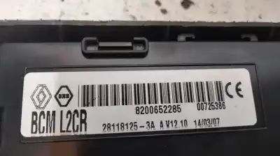 Pezzo di ricambio per auto di seconda mano modulo elettronico per renault clio iii authentique riferimenti oem iam 8200652285 l2r 28118125