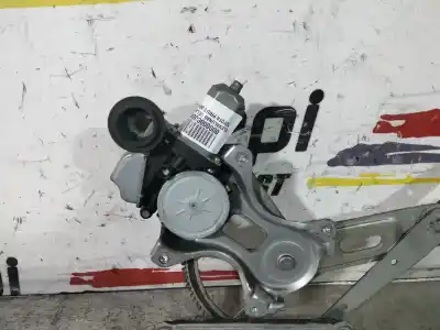 Автозапчастина б/у регулятор переднього правого скла для toyota prius (nhw30) eco посилання на oem iam   