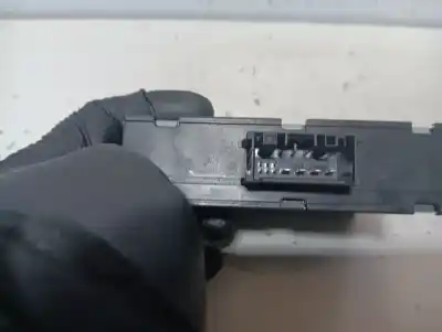 Peça sobressalente para automóvel em segunda mão módulo eletrônico por bmw 3 touring (e91) 318 d referências oem iam 61429253208  