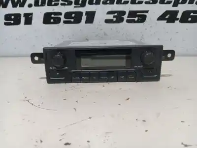 Pezzo di ricambio per auto di seconda mano IMPIANTO AUDIO / RADIO CD per MERCEDES-BENZ CITAN (W415) COMBI  Riferimenti OEM IAM A4208202700  