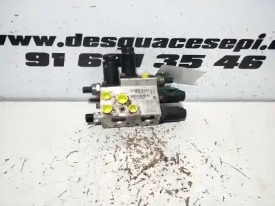 Tweedehands auto-onderdeel ophangpomp voor bmw 5 touring (e61) 530 d oem iam-referenties vb676084008