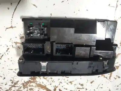 Second-hand car spare part left front power window switch for bmw 5 (e39) 530 d oem iam references 6904339  