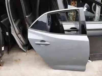 Peça sobressalente para automóvel em segunda mão PORTA DO AUTOMÓVEL TRASEIRA DIREITA por TOYOTA COROLLA (E21)  Referências OEM IAM   